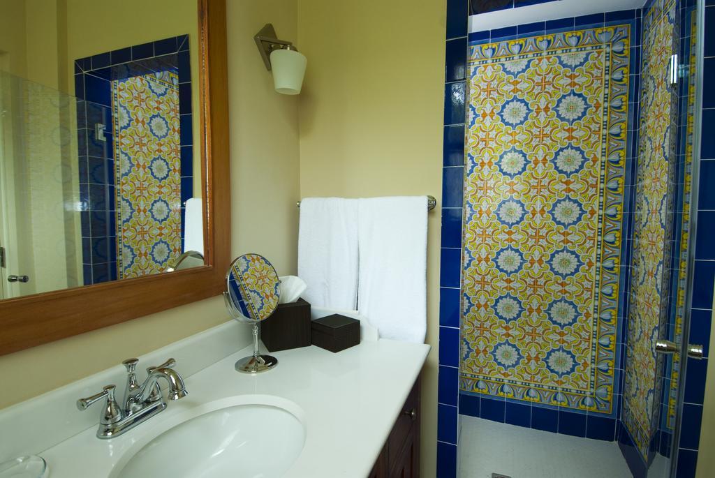 Clementinas Hotel 3*