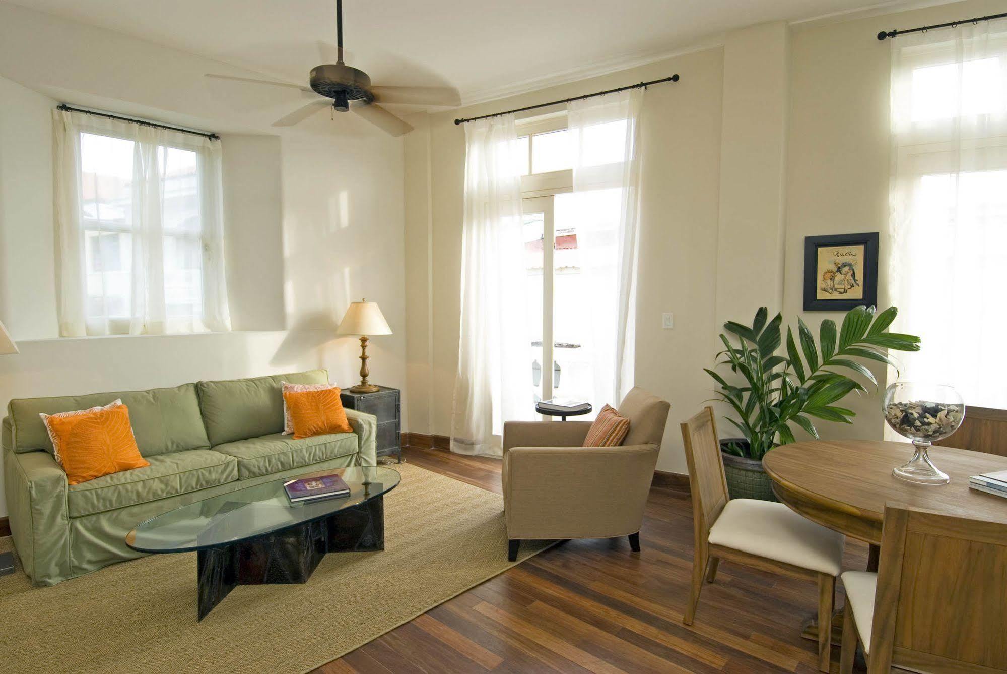 Hotel Clementinas 3*